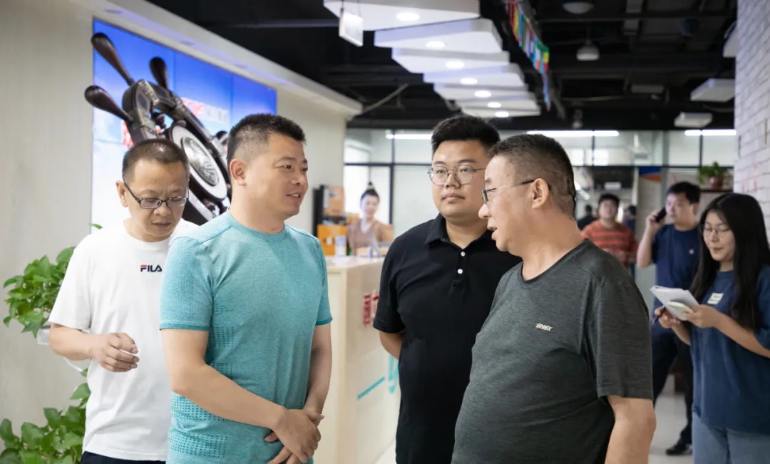 e82f712da2120754d3f53eb40796f6a5